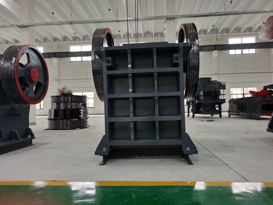 Comercialización directa de una trituradora de mandíbula de piedra caliza de 10 a 100 toneladas por hora con tamaño de entrada de 900*600 mm