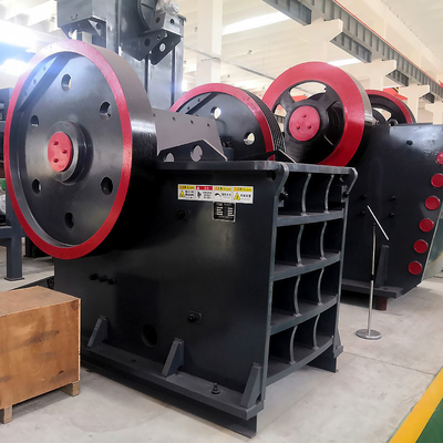 PE250*400 trituradora móvil de rocas trituradora de mandíbula con alta capacidad T/H 0,4-7,5 y motor CA