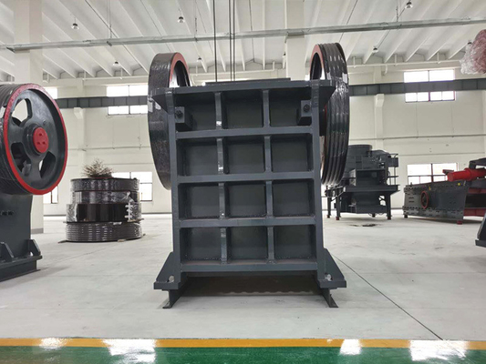 Pedido personalizado PE1200*1500 triturador de mandíbula triturador de piedra potencia del motor 180-220kw