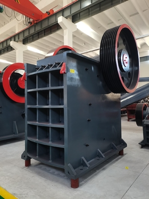Triturador de mandíbulas para una fácil instalación y trituración profesional en la industria de la construcción