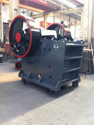 Triturador de mandíbula de piedra caliza PE600*900 con potencia del motor de 55-75kw