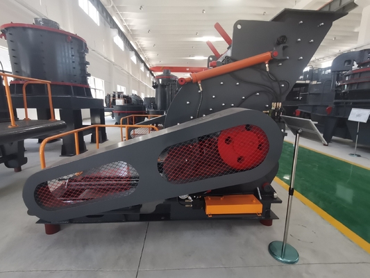 Máquina para hacer polvo en bruto Maquinaria para triturar martillos de piedra caliza con dispositivo de dosificación y copa de capacidad