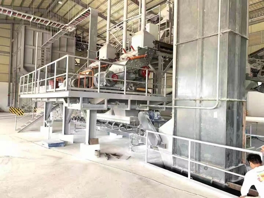 PC4008-75 Tipo del motor AC Motor de la línea de producción del molino de martillos de polvo grueso