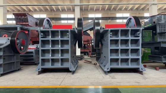 Fabricantes de trituradoras de mandíbulas de gran tamaño con instalación bajo orientación técnica