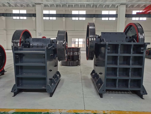 Comercialización directa de una trituradora de mandíbula de piedra caliza de 10 a 100 toneladas por hora con tamaño de entrada de 900*600 mm