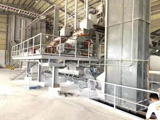 Instalación bajo guía técnica Línea de producción de molino de martillos de polvo grueso de bentonita