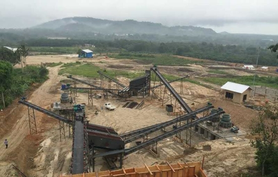 Planta de la línea de trituración de mandíbula estándar para la producción de agregados de piedra minera dentro del mercado