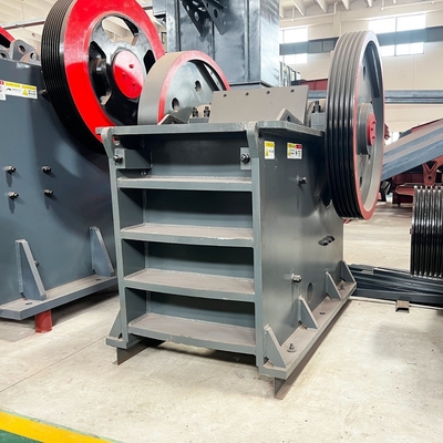 Fabrica de trituración de rocas de piedra con y 90-400kw de potencia del motor
