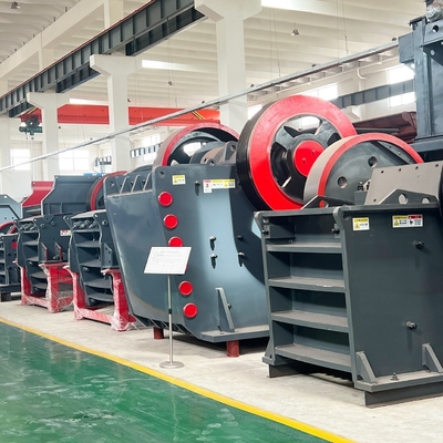 Fabrica de trituración de rocas de piedra con y 90-400kw de potencia del motor