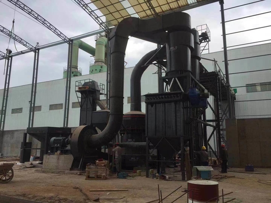 La máquina de molienda de carbono Raymond para productos de piedra caliza cuarzo piedra dolomita