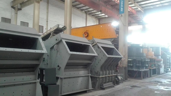 Bajo la guía técnica de la instalación de 50-300 T/H piedra caliza granito triturador de impacto