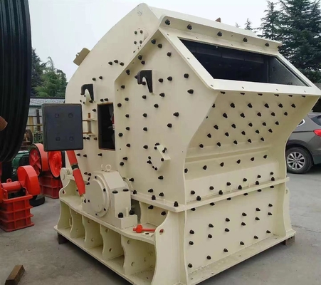 Grado de entrada de la línea de producción de la trituradora de impacto de agregados 300-700 mm Tecnología avanzada