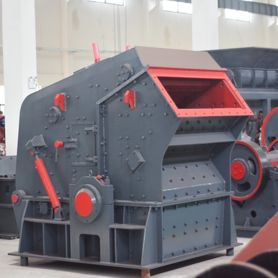 Máquina de trituración por impacto de tamaño de salida 5-40 mm PF1010 para trituración competitiva de mineral / piedra